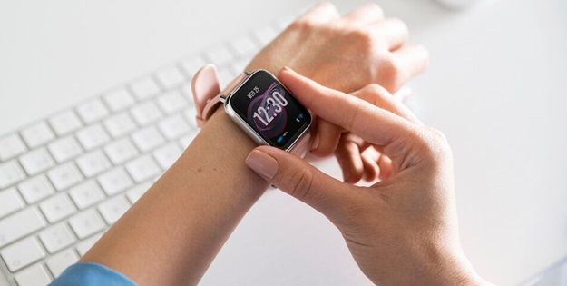 The Apple Watch Might Make Your Fitness Tracker Obsolete