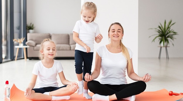 Yoga For Kids: 5 Benefits Parents Must Know About